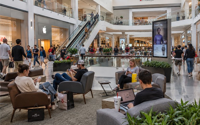 Shopping mall